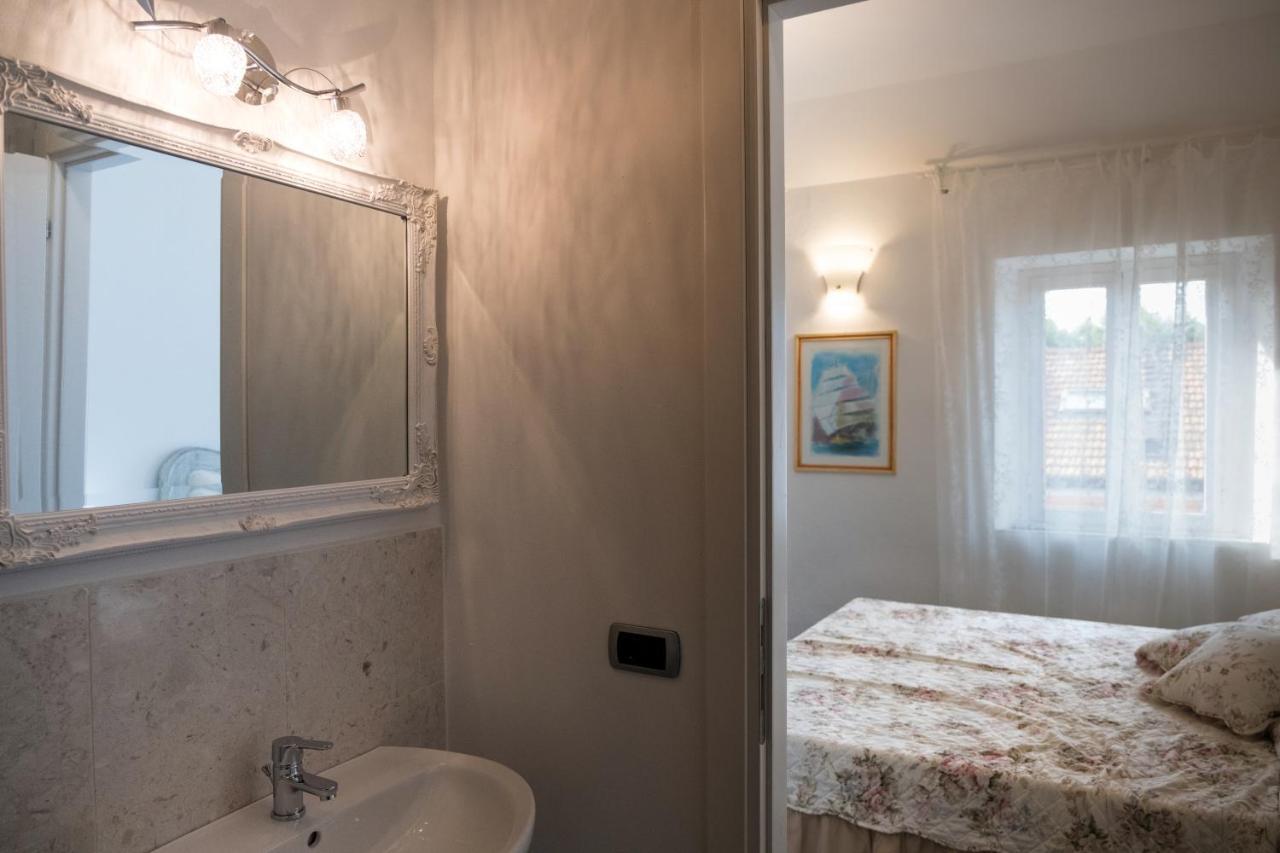 Apartament Artemisia Viareggio Zewnętrze zdjęcie